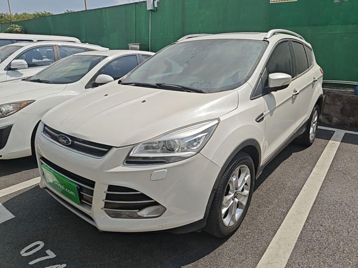Kuga 2015 2.0L GTDi AWD Sport