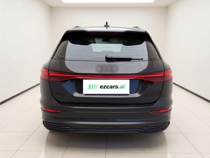Q5 e-tron 2023 40 e-tron photo 5