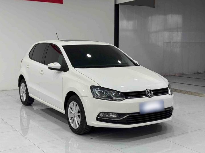 Polo 2016 1.6L AT Comfort photo 3