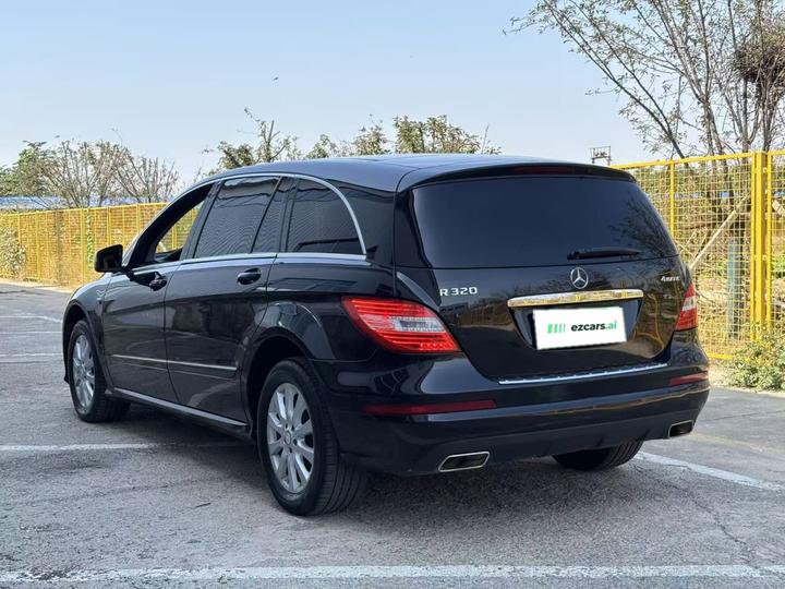 R-Class 2017 R 320 4MATIC Business Edition photo 4