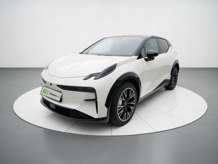 X 2023 RWD YOU 4-Seater
