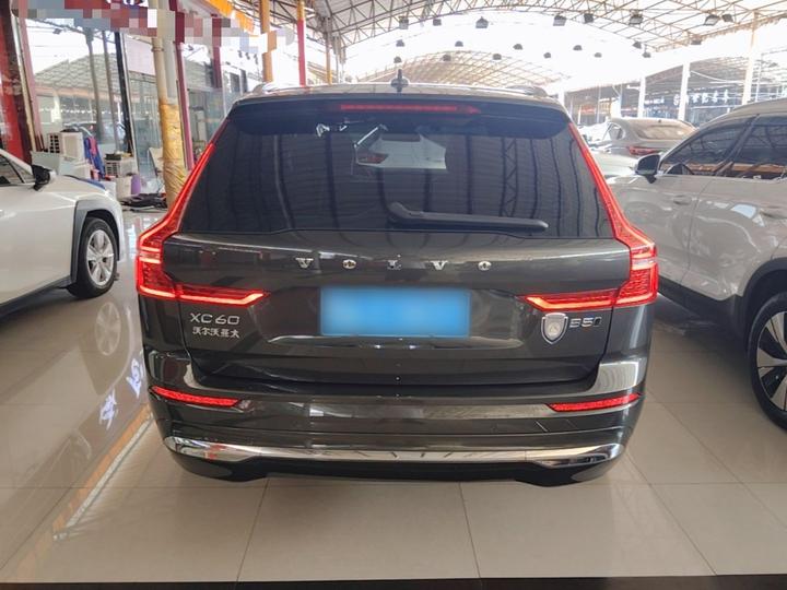 XC60 2022 B5 AWD Luxury photo 3