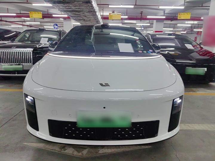 Li Auto i6 2025 AWD Standard photo 2