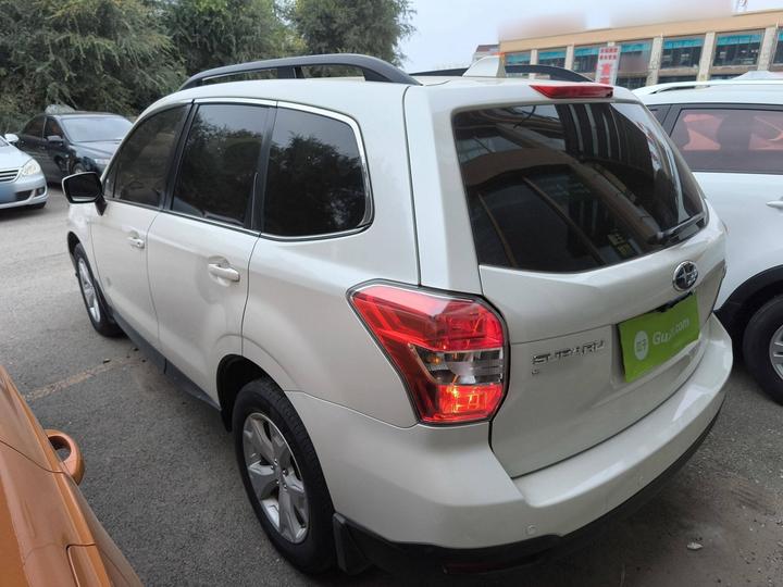 Forester 2014 2.5i AT Elite photo 3