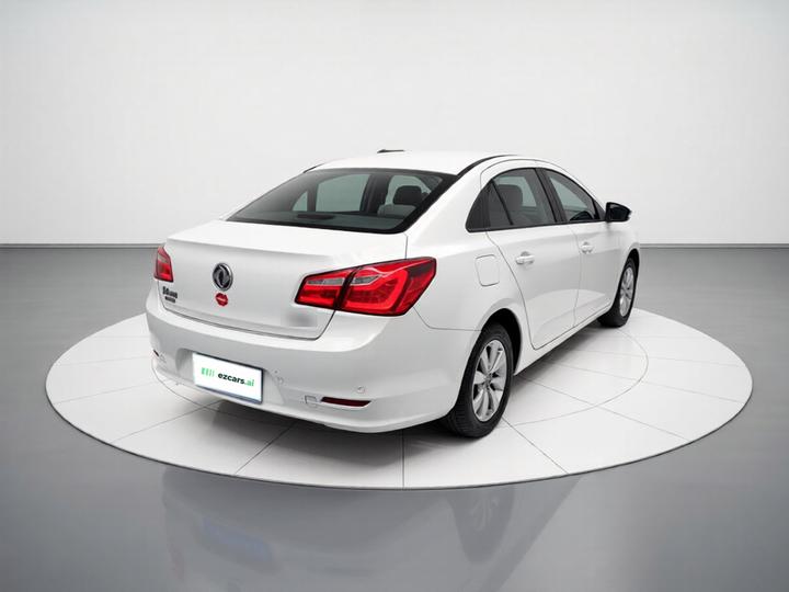 L60 2015 1.6L MT photo 6