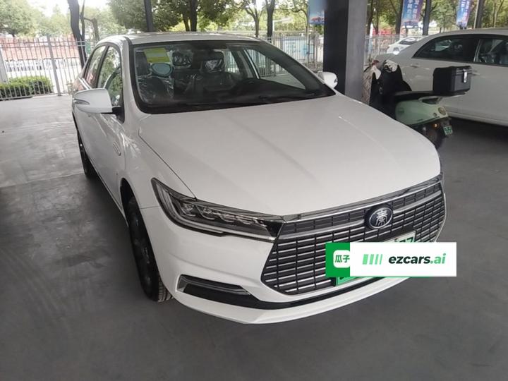 Qin EV 2021 photo 3