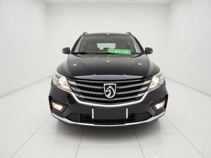560 2017 1.5T MT Comfort 7-Seater photo 2