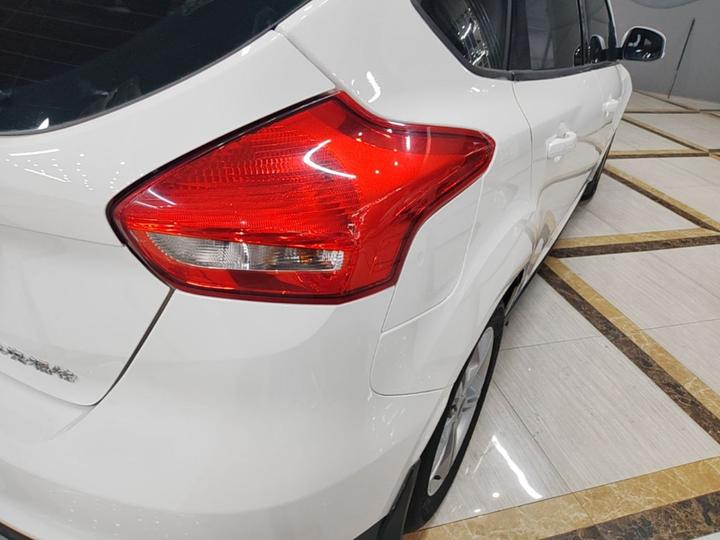 Focus 2017 Hatchback 1.6L AT Comfort photo 7
