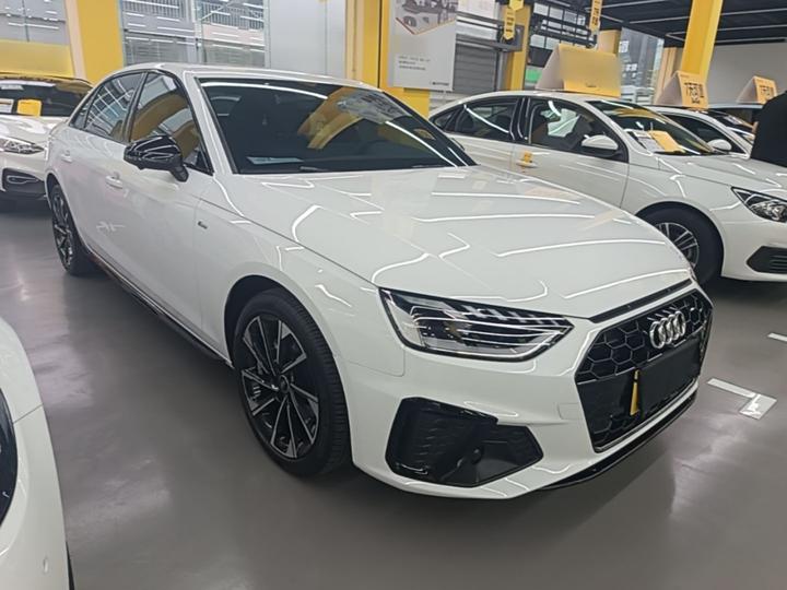 A4L 2023 40 TFSI Luxury Dynamic photo 3