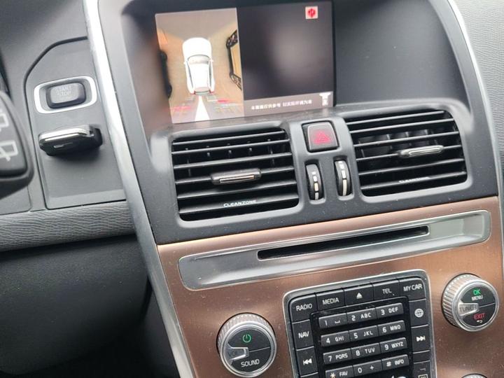 XC60 2017 T5 Upgraded photo 8