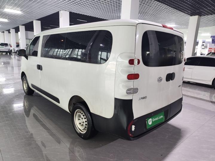 MAXUS V1 2026 V1 50kWh photo 4