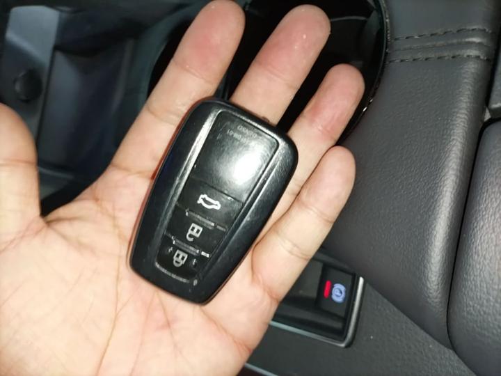 Avalon 2019 Hybrid 2.5L Luxury China VI photo 8