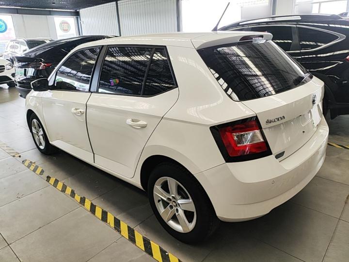 Fabia 2016 1.4L AT photo 4