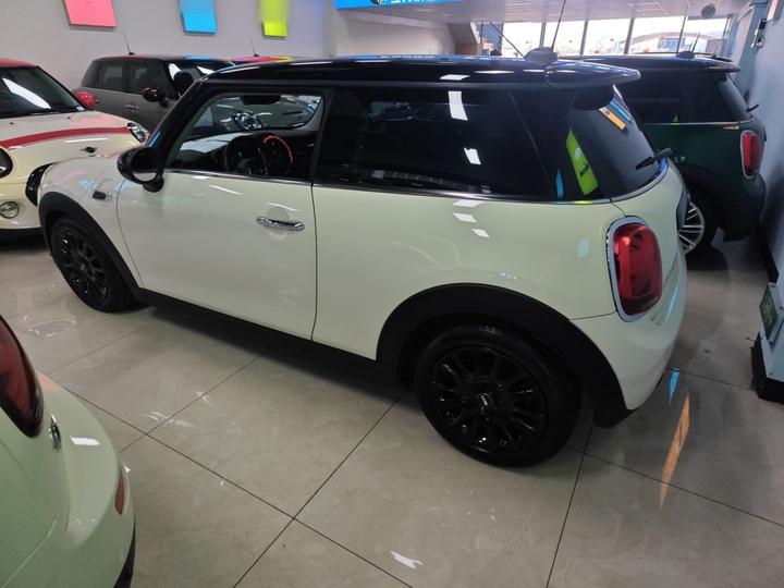 2018 1.5T COOPER Classic photo 3