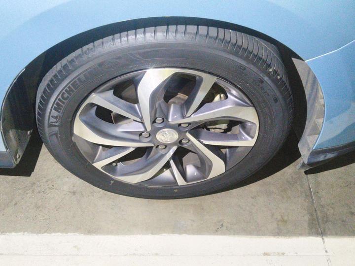 6 2020 PHEV Smart photo 8
