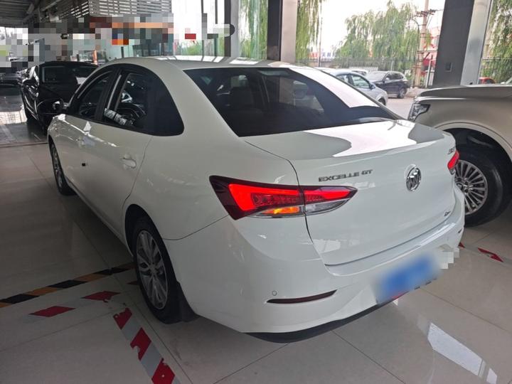 Excelle 2021 Facelift 1.3T AT Mild Hybrid Progressive photo 4