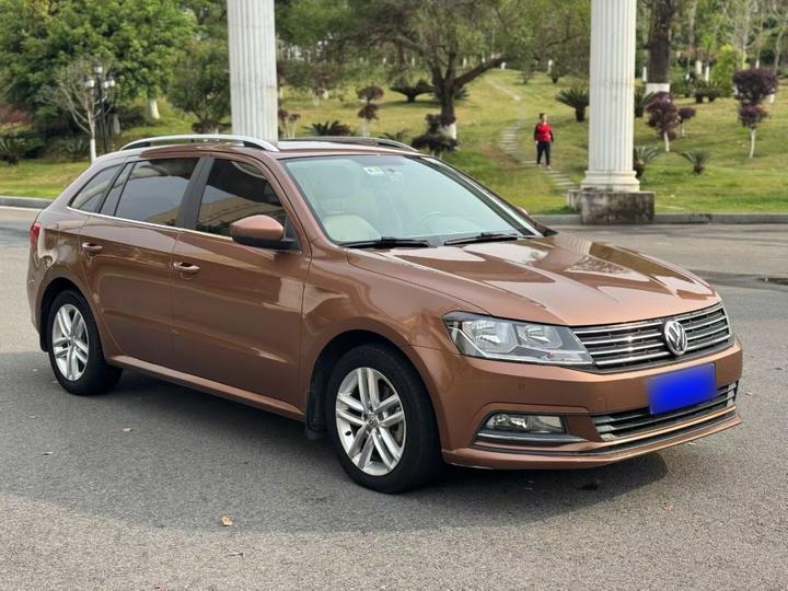 2015 230TSI DSG Comfort photo 3