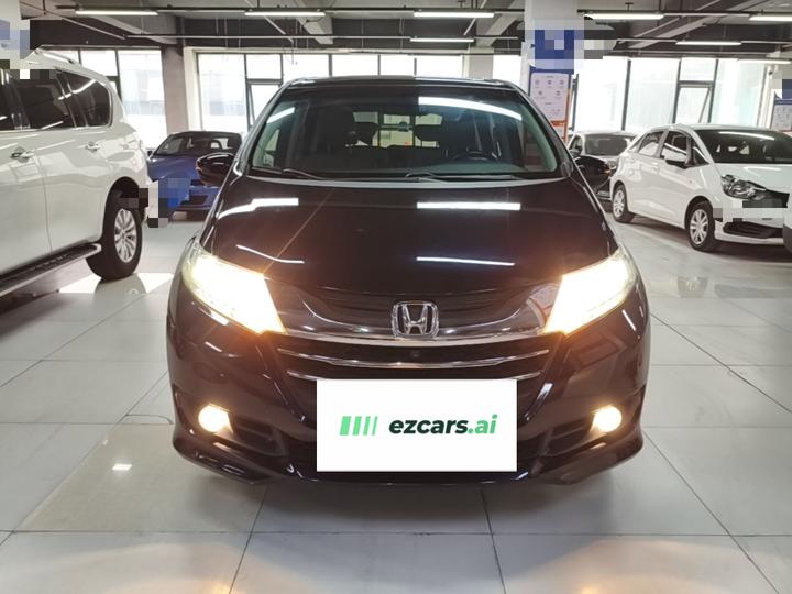 Odyssey 2015 Facelift 2.4L Supreme photo 2