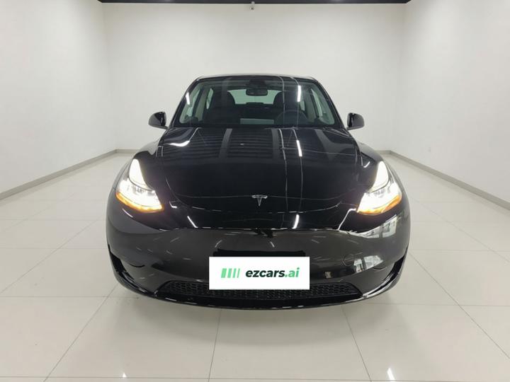 Model Y 2024 RWD photo 2