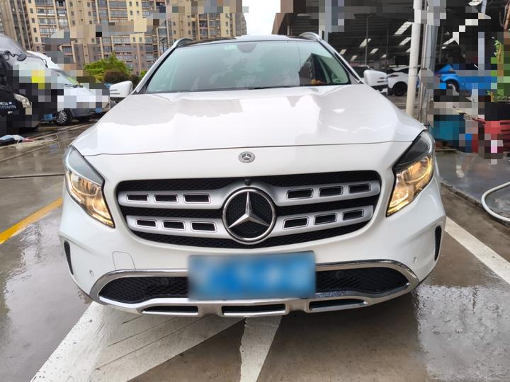 GLA 2019 GLA 200 Dynamic photo 2