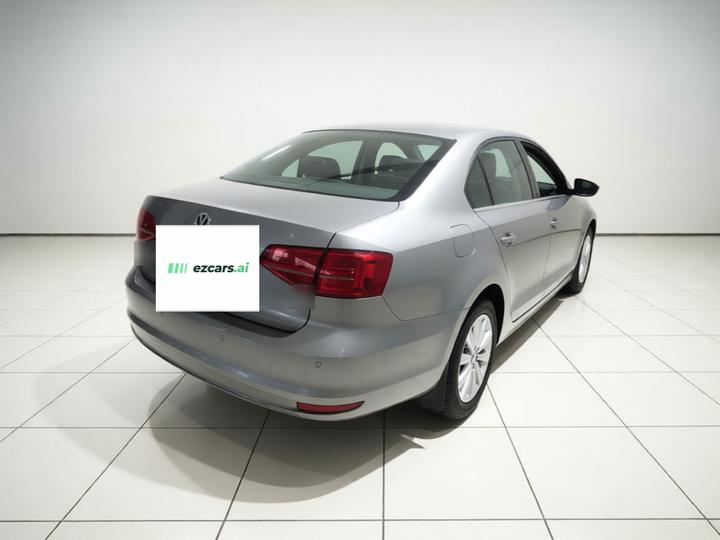 Sagitar 2015 1.6L AT Comfort photo 6