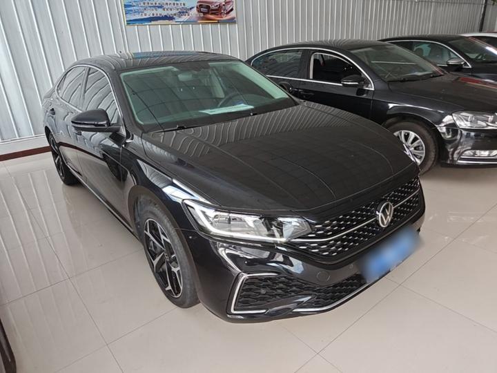 Passat 2025 330TSI Elite photo 3