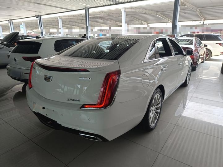 XTS 2018 28T Tech photo 4