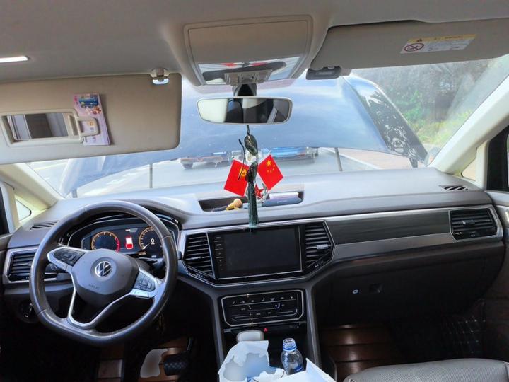 Viloran 2020 330TSI Luxury photo 5