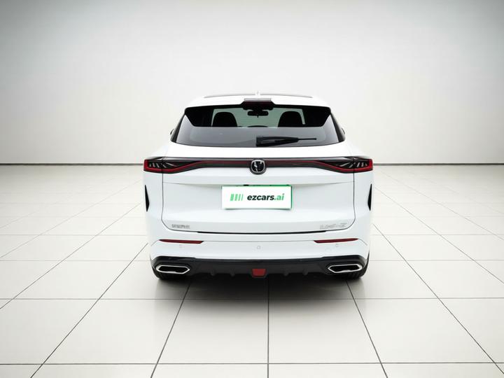UNI-Z 2025 1.5T Luxury photo 5