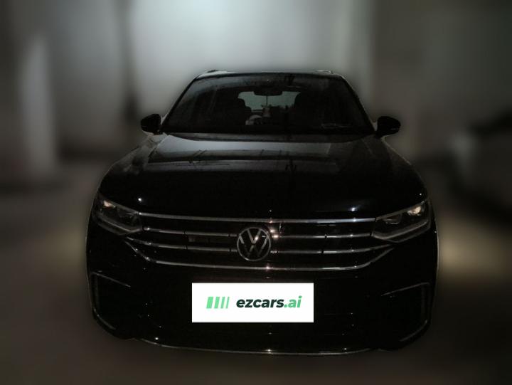 Tiguan L EV 2023 430PHEV PHEV Premium photo 2