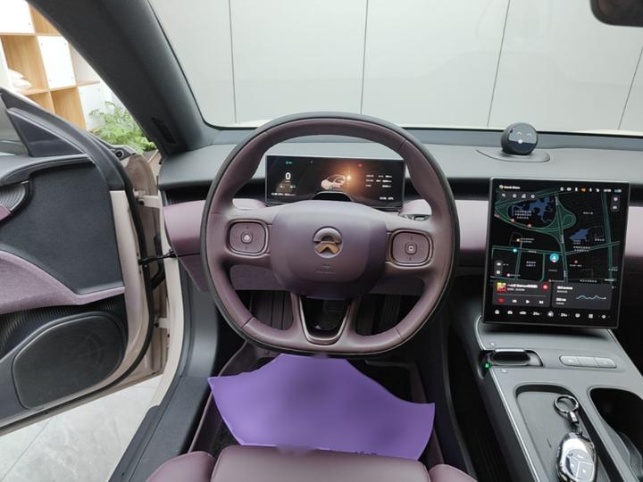 ET5 2022 75kWh photo 2