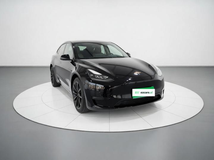 Model Y 2022 Long Range AWD photo 3