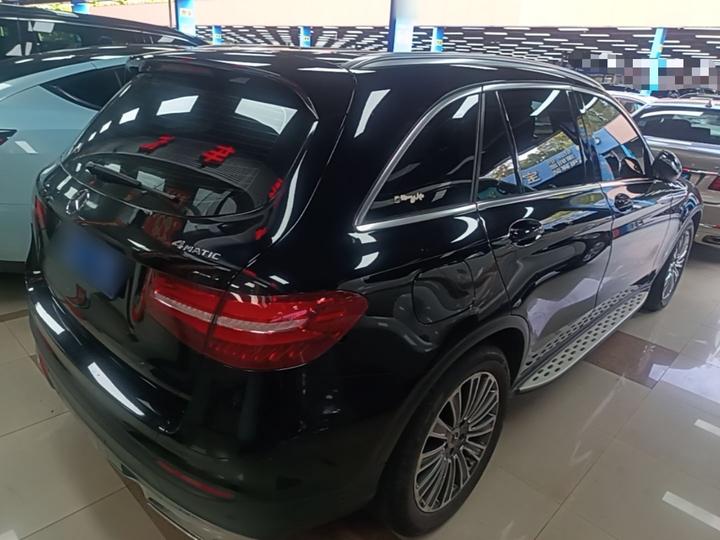 GLC 2017 GLC 200 4MATIC photo 4