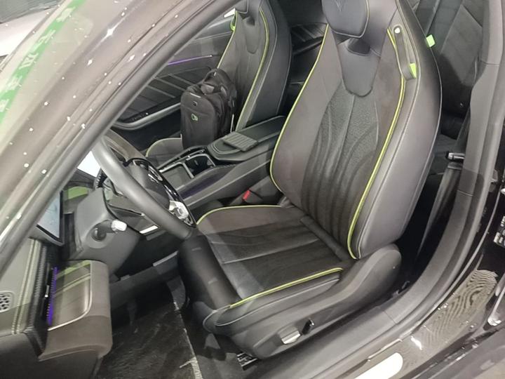 Neta GT 2023 580 AWD photo 6