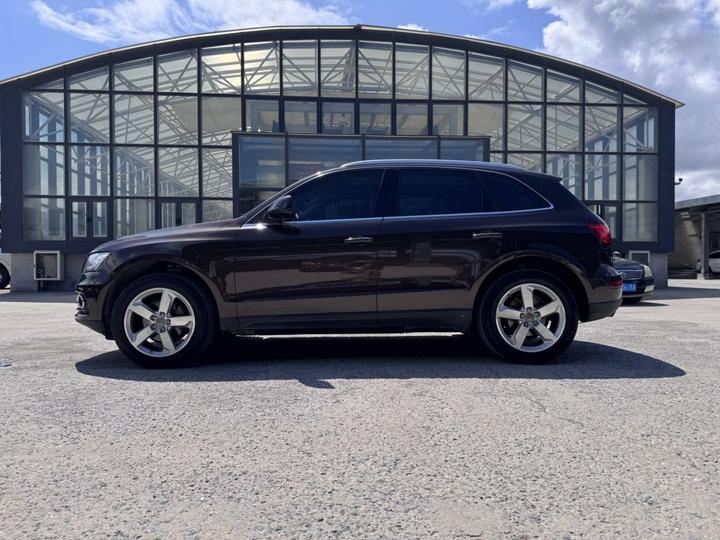 Q5 2016 40 TFSI Tech photo 4