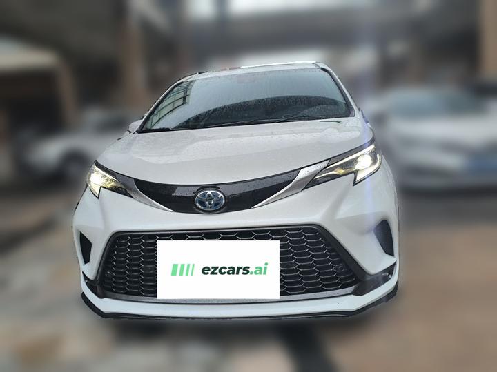 Granvia 2023 2.5L Hybrid Premium PLUS photo 2