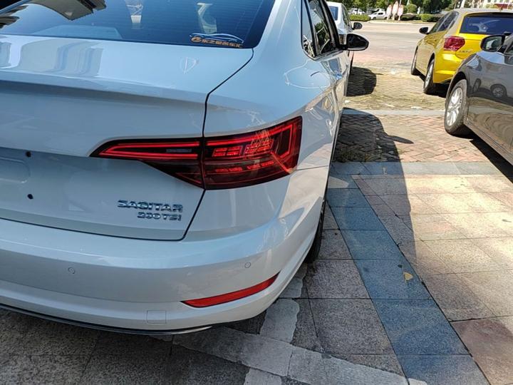 Sagitar 2021 280TSI DSG Comfort Connected photo 7