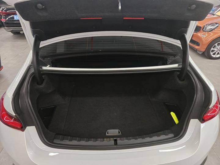 i3 2024 eDrive 35 L photo 8
