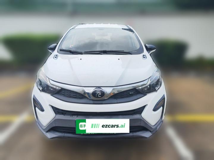 Yuan 2017 1.5L AT photo 2