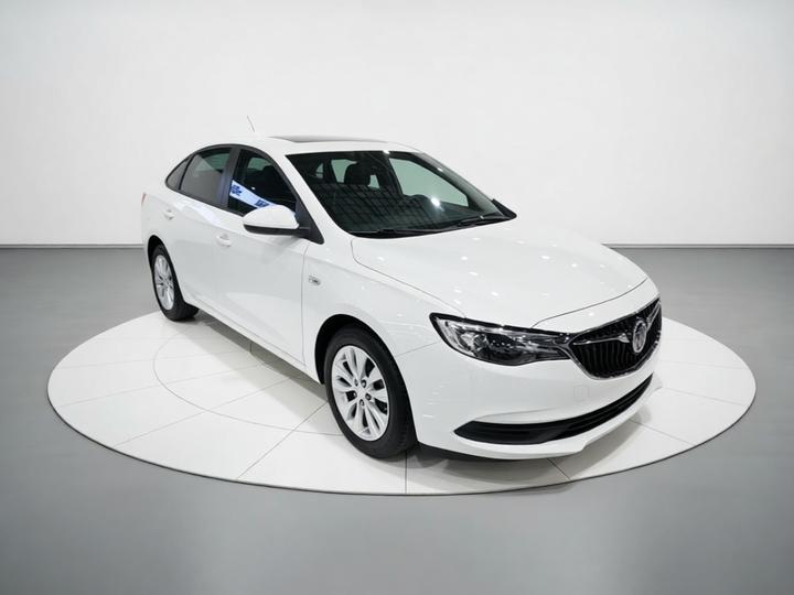 Excelle 2021 Facelift Classic 1.5L AT Progressive photo 3