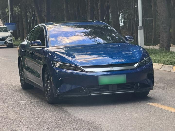 Han 2022 EV Founder 715KM FWD Flagship photo 3