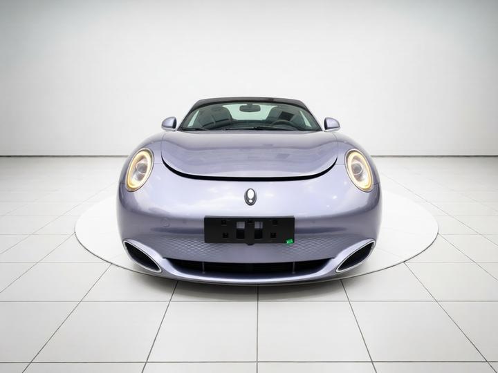2022 555km Premium photo 2