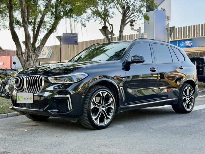 X5 2022 Facelift xDrive 40Li Exclusive M Sport Package