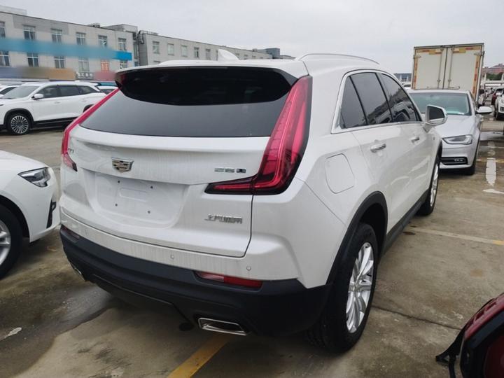 XT4 2018 28T RWD Tech photo 6