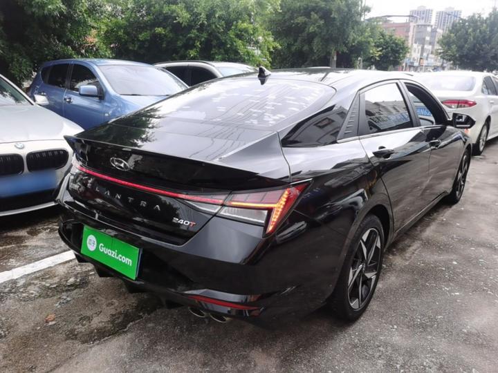 Elantra 2021 240TGDi DCT LUX Premium photo 4