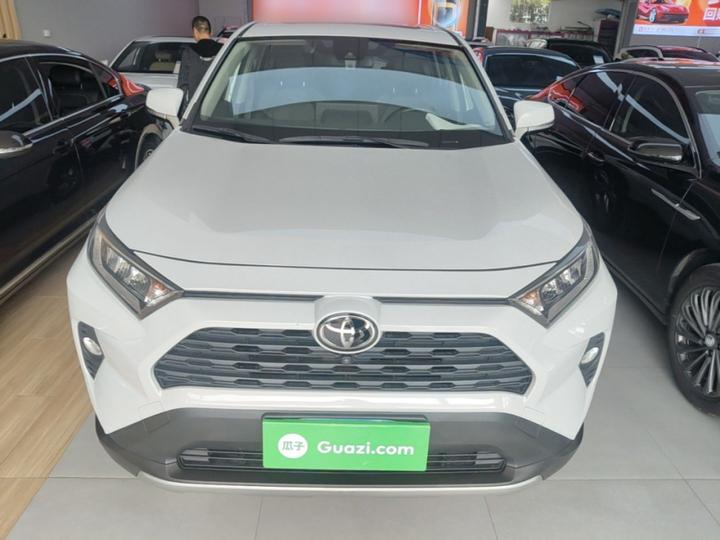 RAV4 2020 2.0L CVT AWD PLUS photo 2