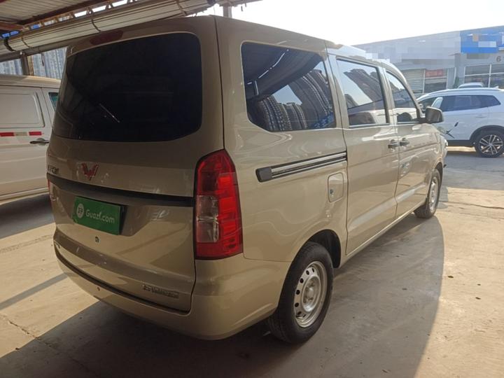 Wuling Hongguang V 2022 1.5L LAR photo 4