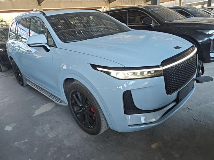 Li Auto ONE 2020 EREV 6-Seater photo 3