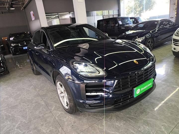 2021 Macan 2.0T photo 3