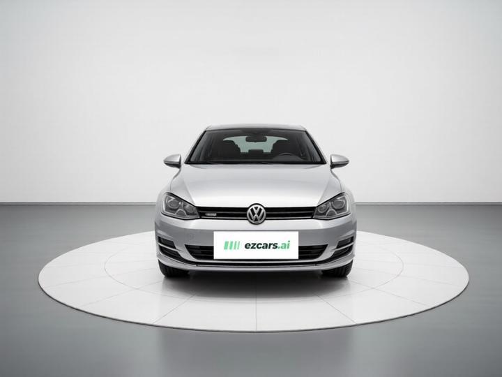 Golf 2016 1.6L AT Comfort photo 2